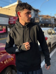 Buzo Canguro Dew